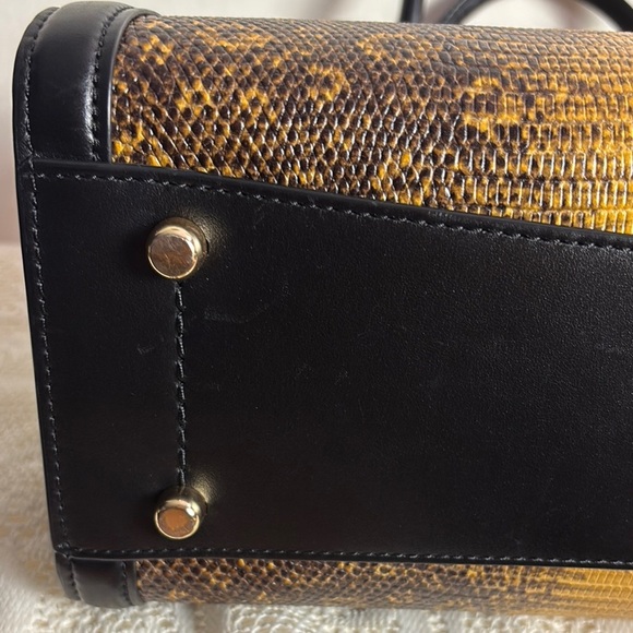 Coach Exclusive Lizard Embossed Zoe Carryall Bag - EUC - Picture 12 of 14